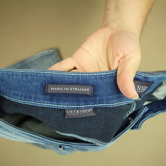 NYDJ Marilyn Straight Crop Jeans Women's Size 22W Clean Affection Wash Denim - Picture 5 of 9